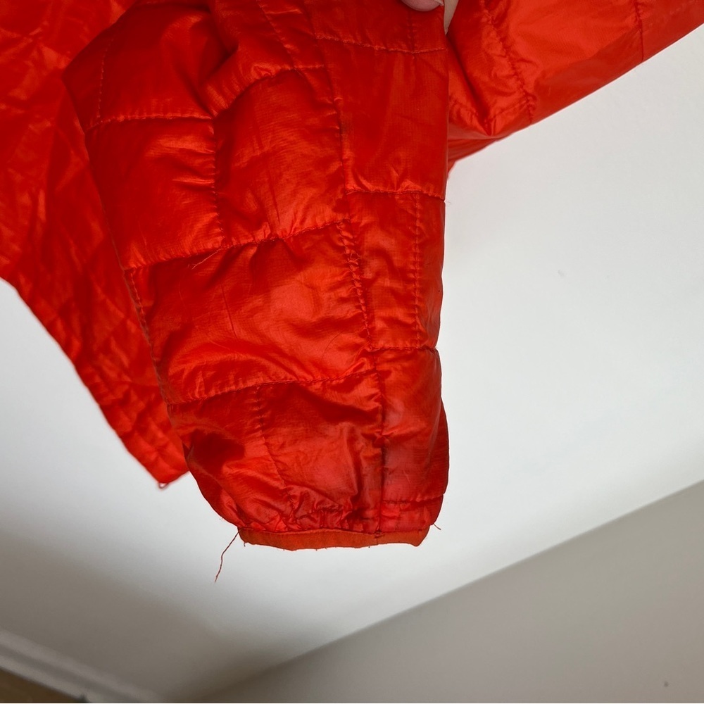 Patagonia Men’s Down Jacket in Bright Orange Size M - Picture 6 of 9
